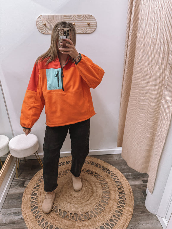 Sunset: Fleece Pullover