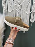 Clogs