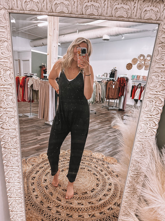 Black: Relaxed Jumpsuit